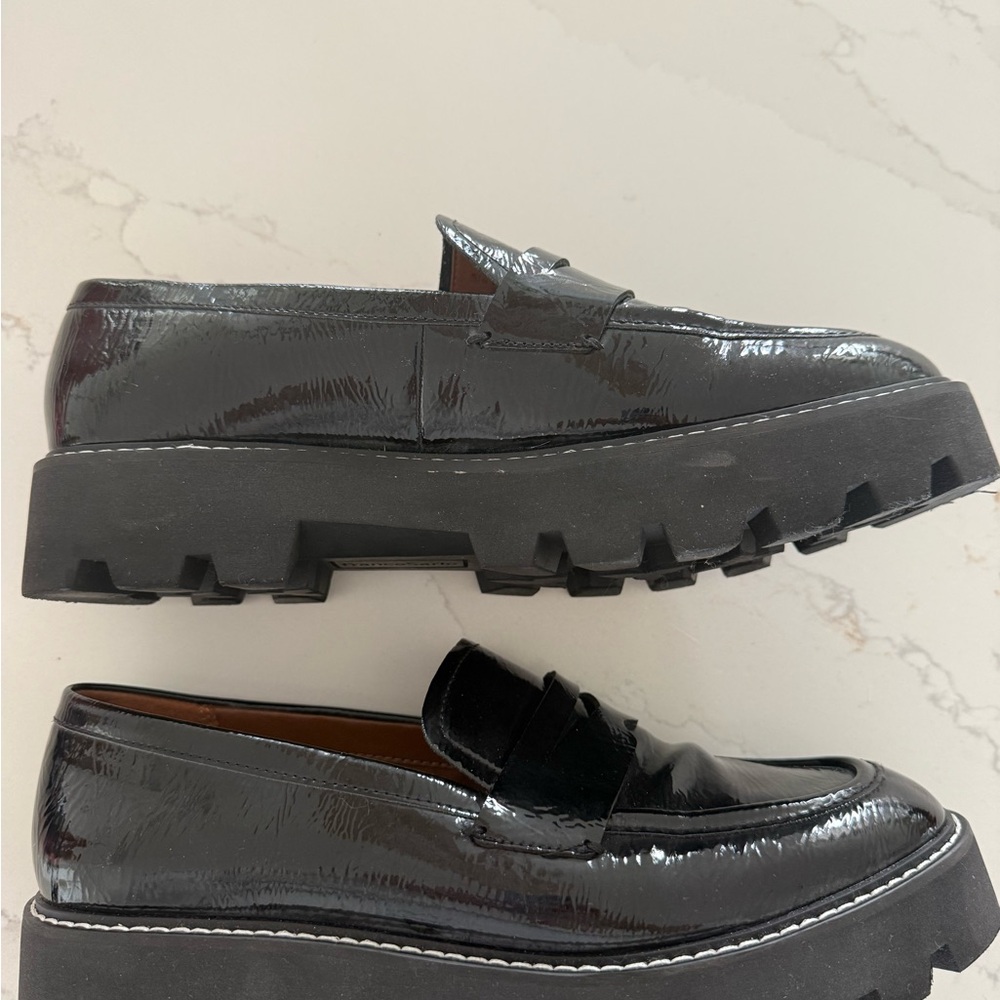 Franco Sarto Patent Lug Sole Loafer Size 8.5 W! - Picture 3 of 5